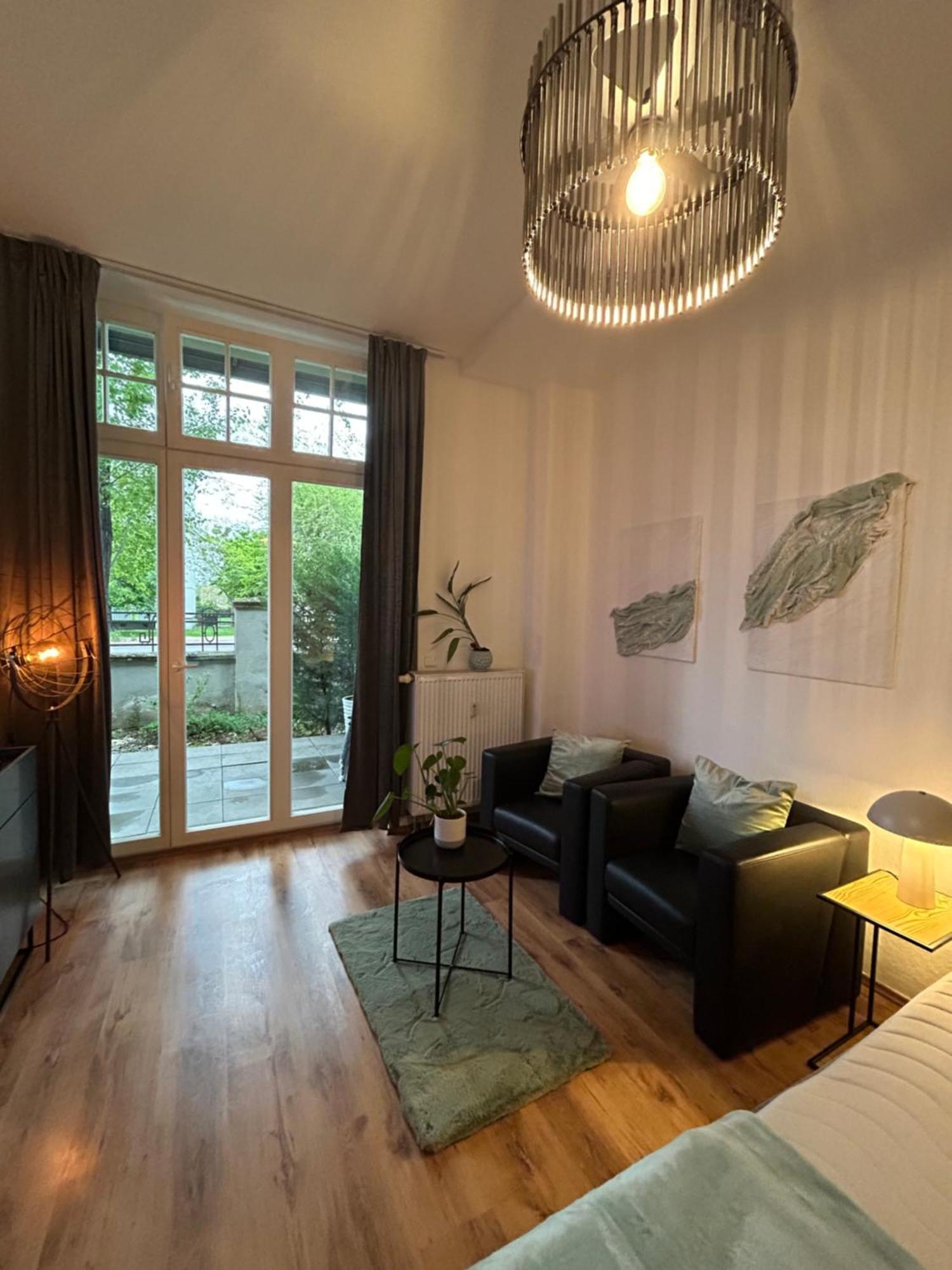 Mintara Komfort Apartment Mit Grill -Terrasse, Sky Und Parkplatz Magdeburg Dış mekan fotoğraf