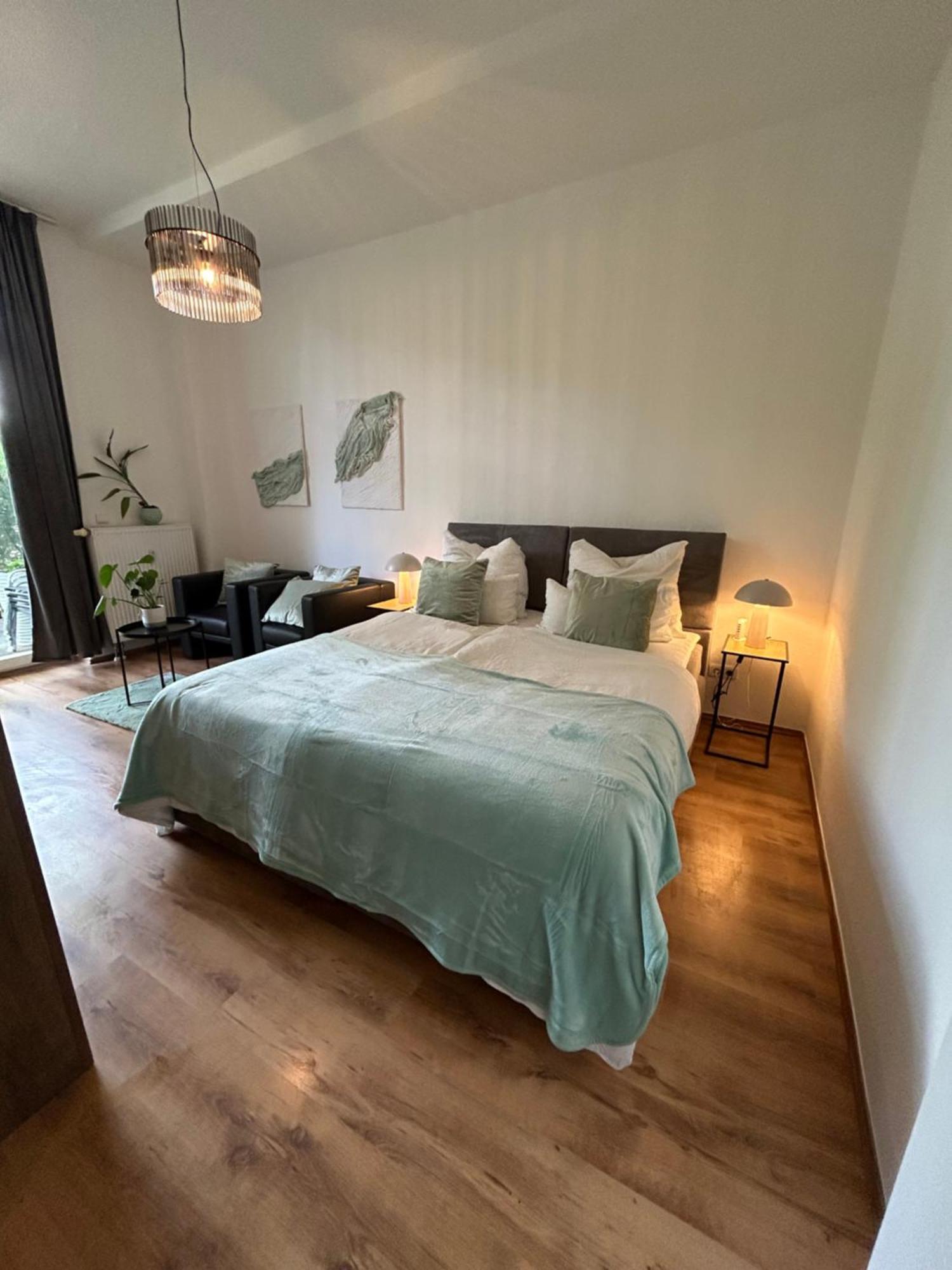 Mintara Komfort Apartment Mit Grill -Terrasse, Sky Und Parkplatz Magdeburg Dış mekan fotoğraf
